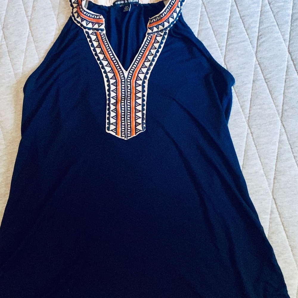 ⭐️Cable & Gauge Navy Tank Top with Geometric Embroidery - Picture 2 of 2